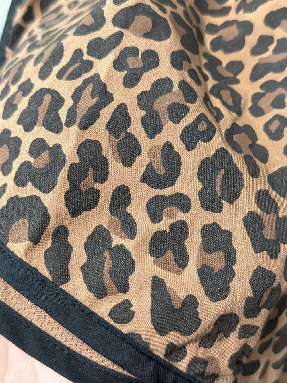 Nike Women's Shimmer Leopard Shorts Nike Dri-FIT Tempo XL - Picture 5 of 9